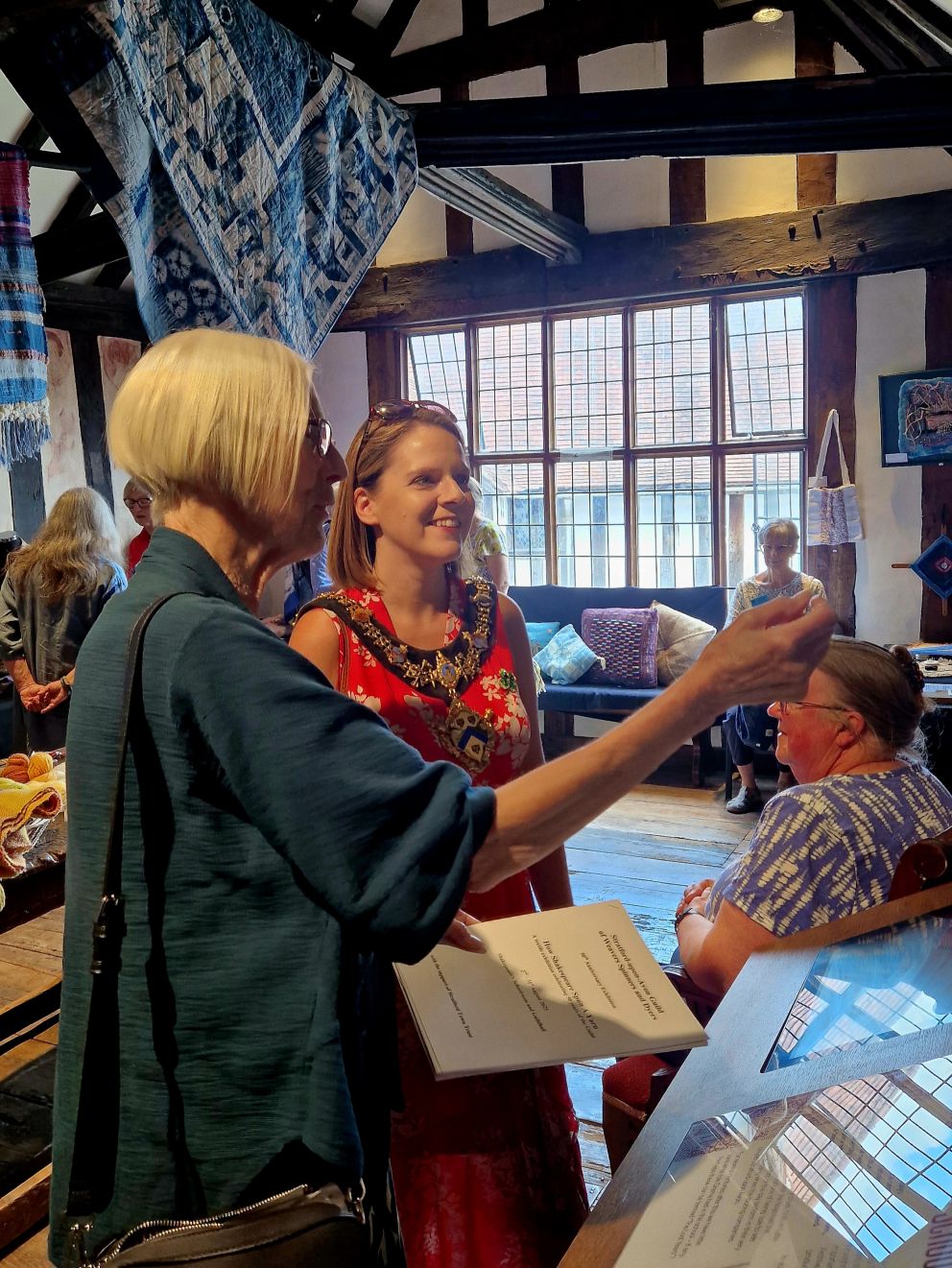 How Shakespeare spun a Yarn 8