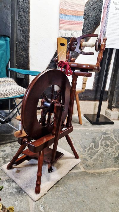 How Shakespeare spun a Yarn 1